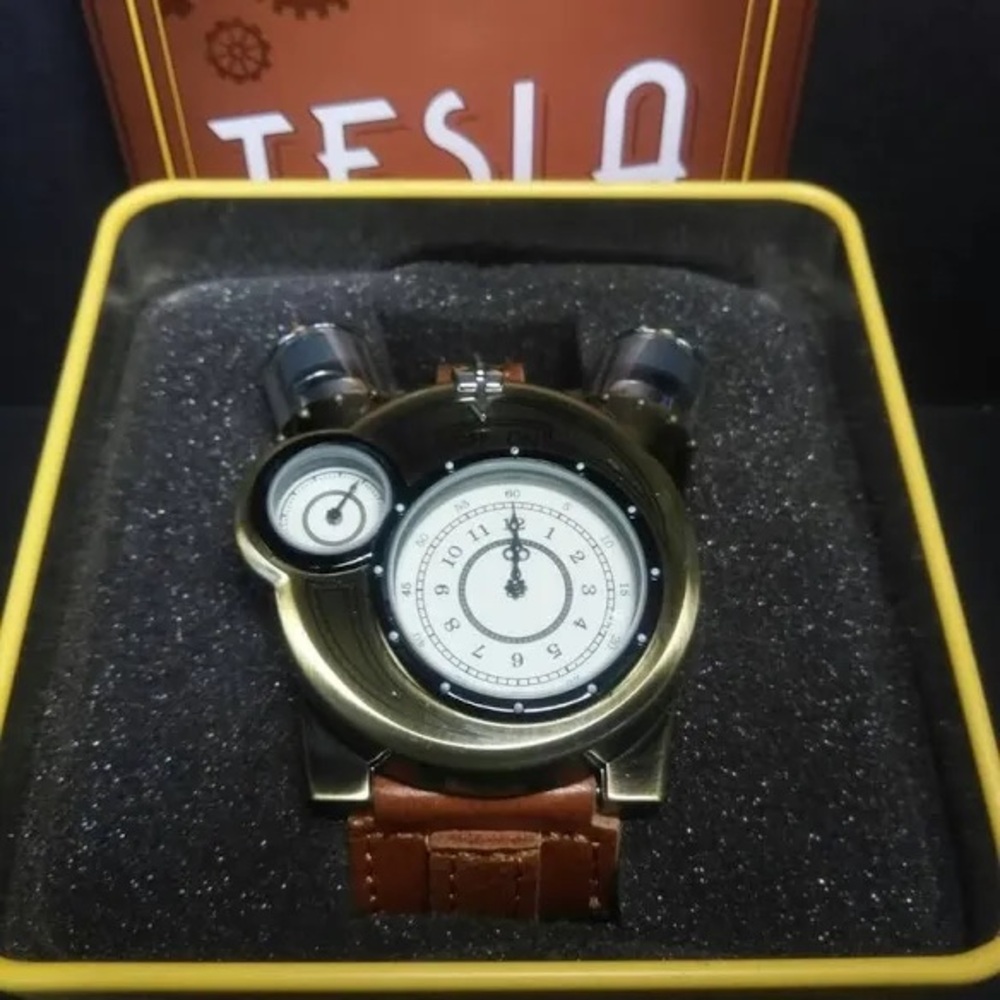 Tesla watch - Picture 10 of 10